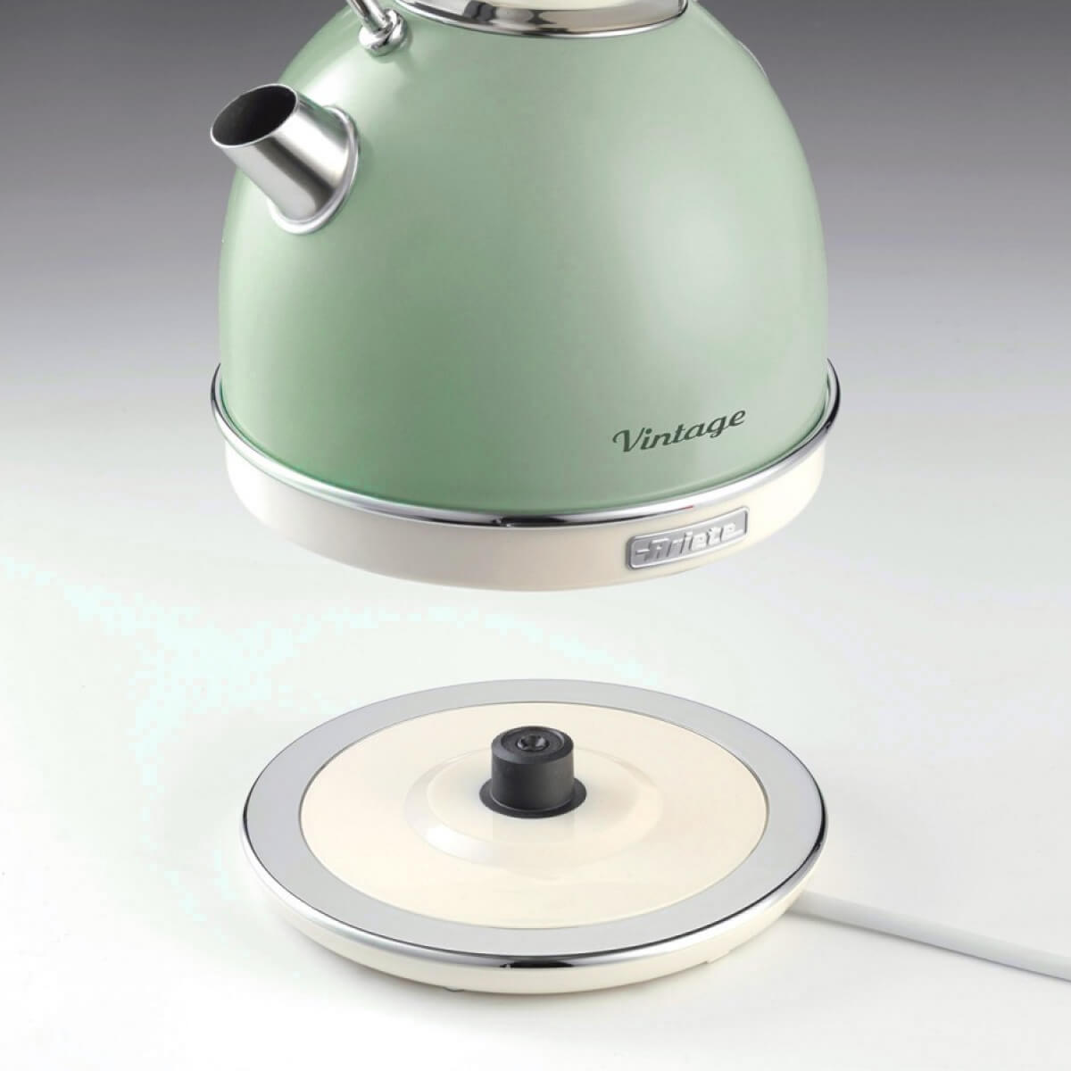 Czajnik elektryczny Ariete Vintage 2877/04