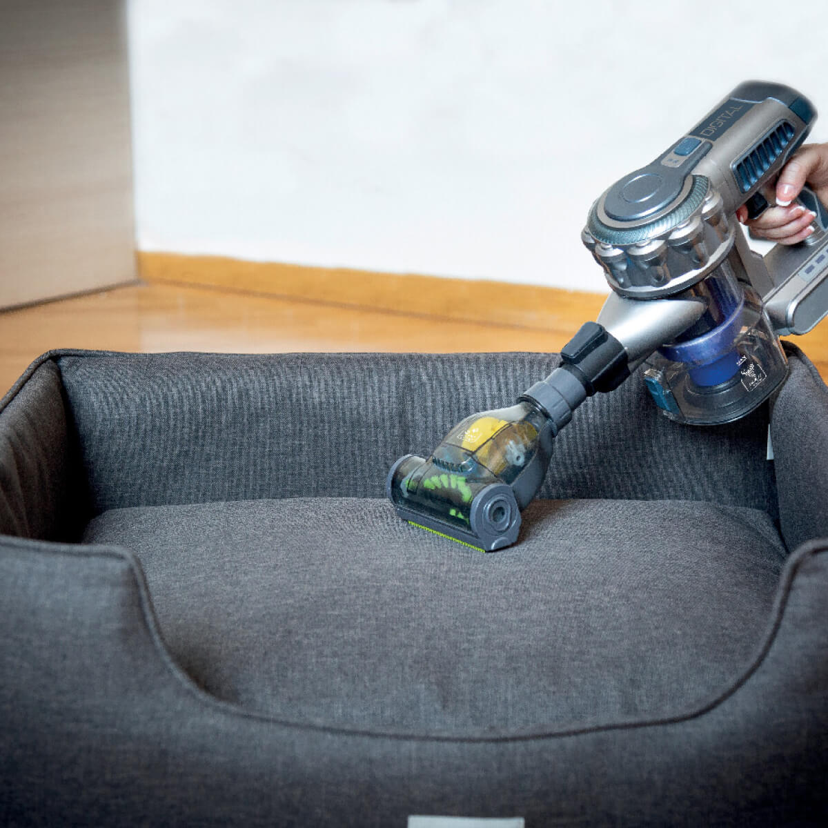 Odkurzacz Ariete Digital Lithium Arancio 2723 22V