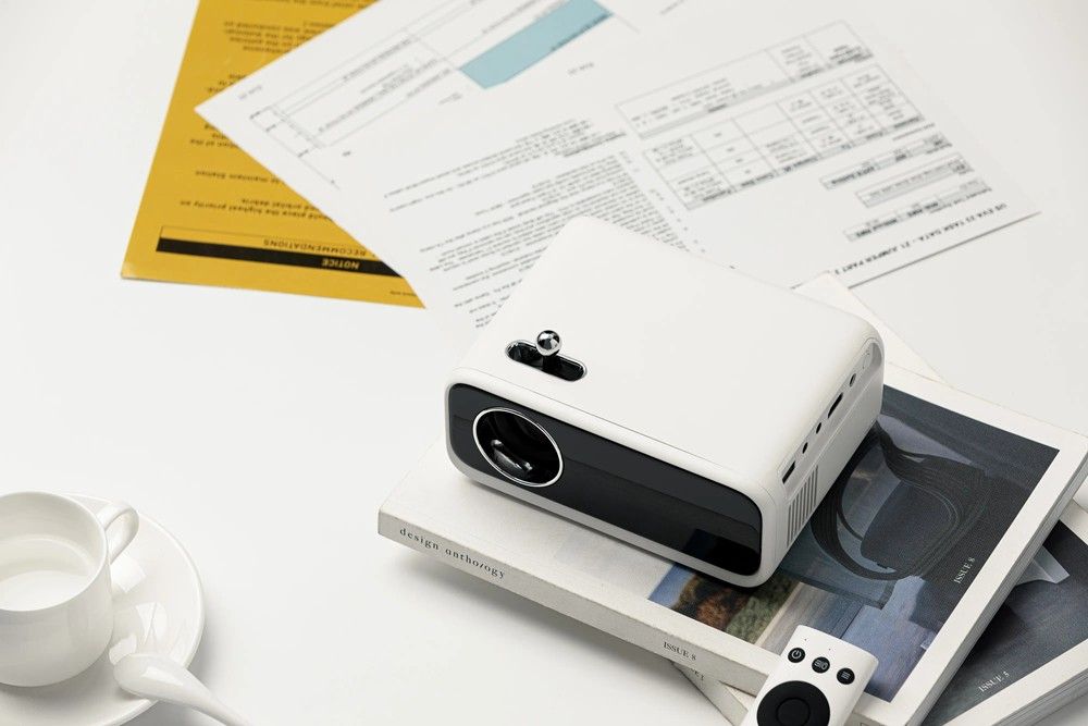 Projektor Wanbo Mini Pro WPE01, Android 9.0, 720p, 250 ANSI